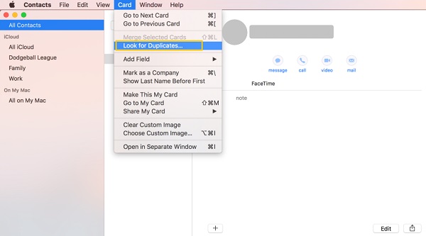 Slå samman duplicerade kontakter på Mac