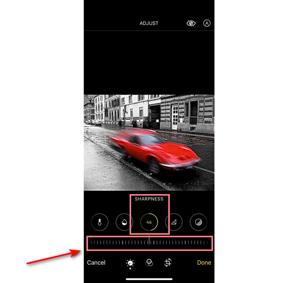 Controle deslizante de nitidez do iPhone Unblur Image Adjust