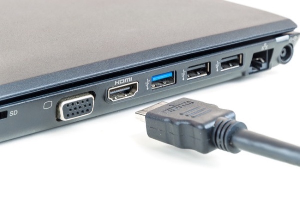 Port HDMI w komputerze